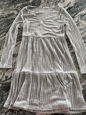 Cupshe Gray Ribbed Long Sleeve Midi Dress, Size M